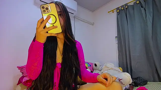 Snapshot of verus01 chatting on February 25, 2026, 4:07 pm verus01 online show from February 25, 2026, 4:07 pm