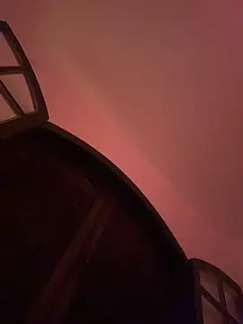 witchdub online show from April 6, 2026, 5:52 am