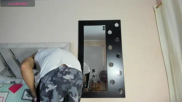 Snapshot of antonio_aguilarx chatting on April 15, 2026, 9:37 pm antonio aguilarx online show from April 15, 2026, 9:37 pm