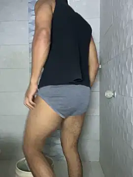 Snapshot of antonio_aguilarx chatting on April 26, 2026, 6:32 am antonio aguilarx online show from April 26, 2026, 6:32 am