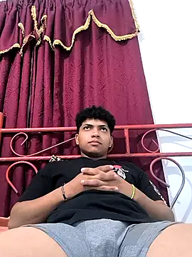 Snapshot of VersedChip chatting on January 14, 2026, 2:59 am VersedChip online show from January 14, 2026, 2:59 am