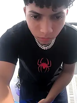 Snapshot of VersedChip chatting on February 28, 2026, 3:28 am VersedChip online show from February 28, 2026, 3:28 am