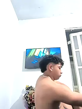 Snapshot of VersedChip chatting on March 1, 2026, 7:52 am VersedChip online show from March 1, 2026, 7:52 am