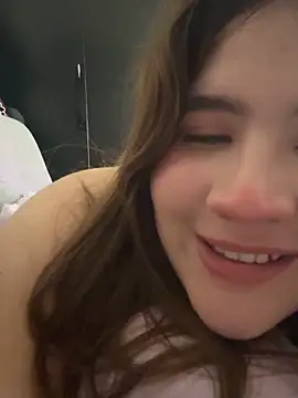 ivy velvet online show from February 23, 2026, 11:11 am