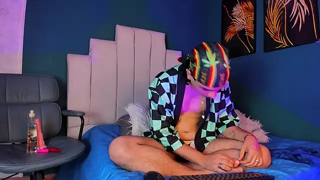 Fran Smiths online show from February 9, 2026, 7:56 pm