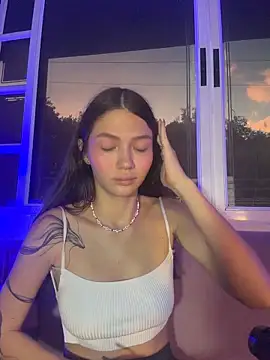 Snapshot of EmmaJhoons chatting on January 17, 2026, 11:36 am EmmaJhoons online show from January 17, 2026, 11:36 am