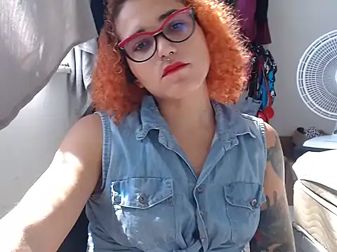 Snapshot of Queen_Domme_de_paus chatting on April 8, 2026, 1:12 pm Queen Domme de paus online show from April 8, 2026, 1:12 pm