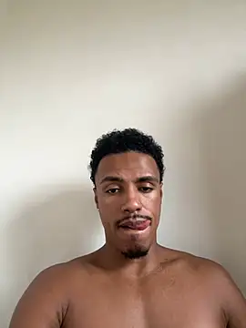 LorenzoBlack27 online show from June 13, 2026, 6:50 pm