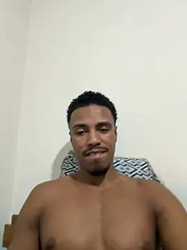 LorenzoBlack27 online show from June 10, 2026, 10:44 pm
