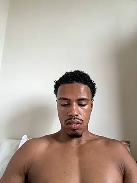 LorenzoBlack27 online show from June 14, 2026, 3:46 pm
