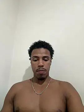 Snapshot of LorenzoBlack27 chatting on July 19, 2026, 9:22 pm LorenzoBlack27 online show from July 19, 2026, 9:22 pm