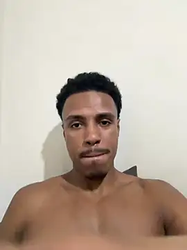 Snapshot of LorenzoBlack27 chatting on July 24, 2026, 11:34 pm LorenzoBlack27 online show from July 24, 2026, 11:34 pm