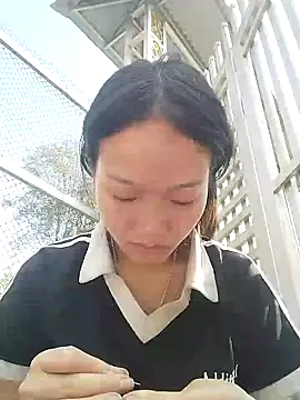 Hina2xx online show from February 14, 2026, 2:45 am