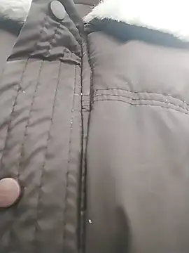 Hina2xx online show from January 8, 2026, 3:01 am