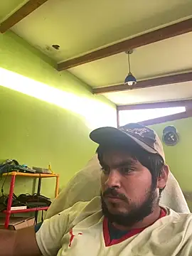 Snapshot of SpritzedManakin chatting on February 18, 2026, 11:01 pm SpritzedManakin online show from February 18, 2026, 11:01 pm