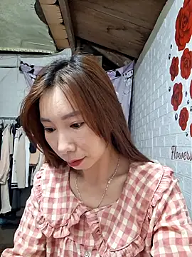 Snapshot of Adela-222 chatting on April 15, 2026, 12:49 am Adela-222 online show from April 15, 2026, 12:49 am