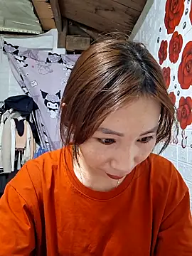 Snapshot of Adela-222 chatting on April 9, 2026, 6:30 am Adela-222 online show from April 9, 2026, 6:30 am