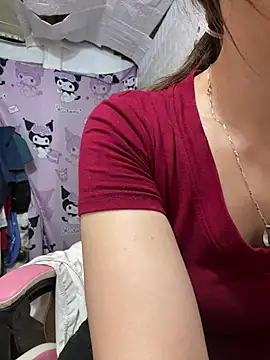 Snapshot of Adela-222 chatting on June 26, 2026, 1:44 am Adela-222 online show from June 26, 2026, 1:44 am
