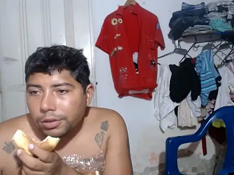 Snapshot of master_juju1924 chatting on February 22, 2026, 9:22 am master juju1924 online show from February 22, 2026, 9:22 am