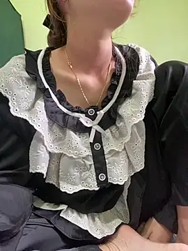 Angela loveee online show from February 7, 2026, 5:59 am