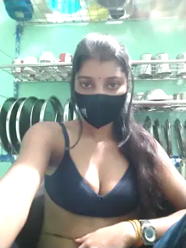 Snapshot of Erotic-Girl chatting on February 17, 2026, 7:55 pm Erotic-Girl online show from February 17, 2026, 7:55 pm