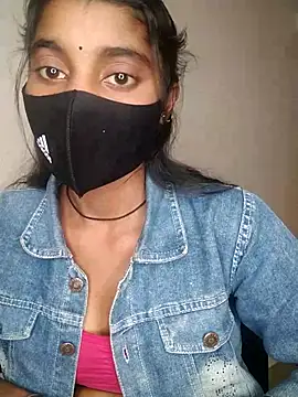 Snapshot of Erotic-Girl chatting on January 12, 2026, 3:08 pm Erotic-Girl online show from January 12, 2026, 3:08 pm