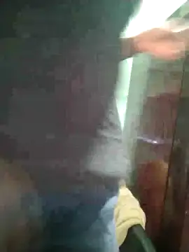 Snapshot of Erotic-Girl chatting on February 14, 2026, 11:10 am Erotic-Girl online show from February 14, 2026, 11:10 am