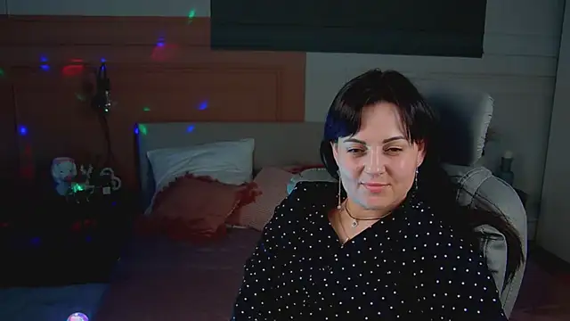 Snapshot of _SilkyShadow_ chatting on February 20, 2026, 6:26 am SilkyShadow online show from February 20, 2026, 6:26 am