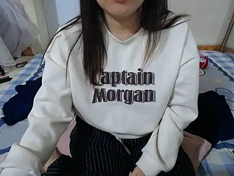 Snapshot of -Mimiu- chatting on January 13, 2026, 2:48 am -Mimiu- online show from January 13, 2026, 2:48 am