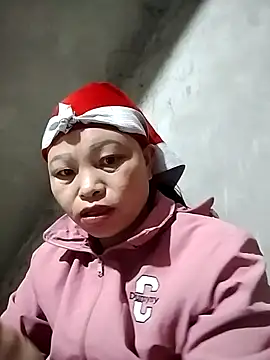 Snapshot of miray- chatting on January 9, 2026, 6:48 pm miray- online show from January 9, 2026, 6:48 pm