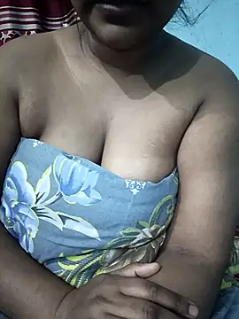 Snapshot of Desi_Nil_pori chatting on February 7, 2026, 5:32 pm Desi Nil pori online show from February 7, 2026, 5:32 pm