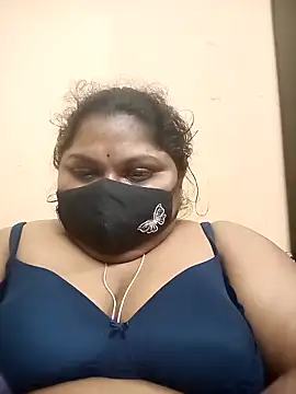 misammahyd online show from February 4, 2026, 1:33 am