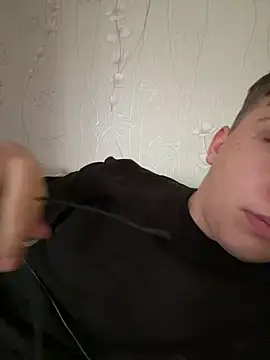 Snapshot of marcus_euphoria_ chatting on February 21, 2026, 9:22 am marcus euphoria online show from February 21, 2026, 9:22 am