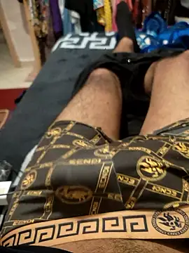 Traviszyyy online show from January 9, 2026, 7:26 am