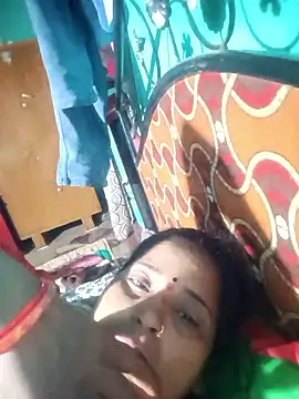 Snapshot of Reena_lodha chatting on January 18, 2026, 10:13 pm Reena lodha online show from January 18, 2026, 10:13 pm