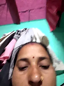 Reena lodha online show from March 31, 2026, 10:12 pm