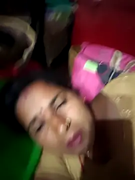 Snapshot of Reena_lodha chatting on February 28, 2026, 10:09 pm Reena lodha online show from February 28, 2026, 10:09 pm