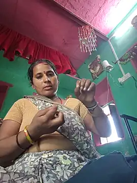 Snapshot of Reena_lodha chatting on July 4, 2026, 11:05 am Reena lodha online show from July 4, 2026, 11:05 am