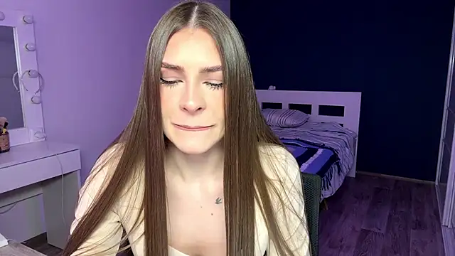 MachelleSpader online show from February 11, 2026, 9:09 am