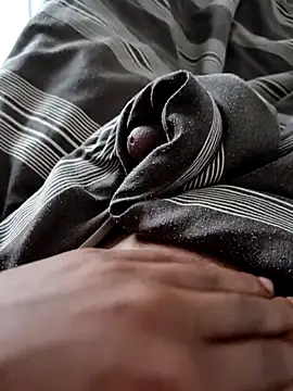 Snapshot of Winterslender chatting on January 15, 2026, 8:29 am Winterslender online show from January 15, 2026, 8:29 am