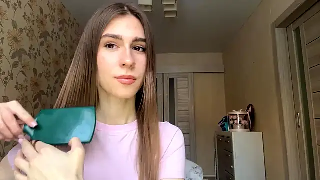 Snapshot of ElsieKuhlmann chatting on January 16, 2026, 8:18 am ElsieKuhlmann online show from January 16, 2026, 8:18 am