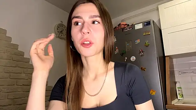 Snapshot of ElsieKuhlmann chatting on February 10, 2026, 2:10 am ElsieKuhlmann online show from February 10, 2026, 2:10 am