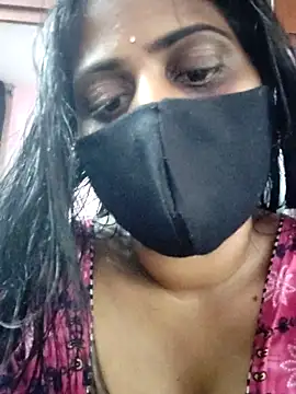 Snapshot of suma_telugu1 chatting on April 5, 2026, 7:48 am suma telugu1 online show from April 5, 2026, 7:48 am
