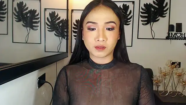 Snapshot of Angel_off_Hell chatting on May 10, 2026, 10:44 pm Angel off Hell online show from May 10, 2026, 10:44 pm