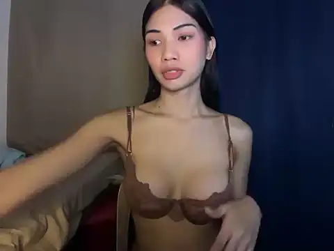 Snapshot of XxRhianxX chatting on July 1, 2026, 2:28 pm XxRhianxX online show from July 1, 2026, 2:28 pm