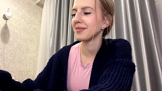 JeannettaIltzsch online show from February 10, 2026, 9:03 pm