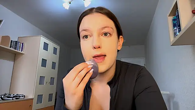 Snapshot of JammieMickiewicz chatting on April 10, 2026, 2:24 pm JammieMickiewicz online show from April 10, 2026, 2:24 pm