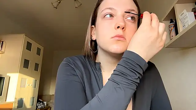 Snapshot of JammieMickiewicz chatting on March 10, 2026, 5:22 am JammieMickiewicz online show from March 10, 2026, 5:22 am