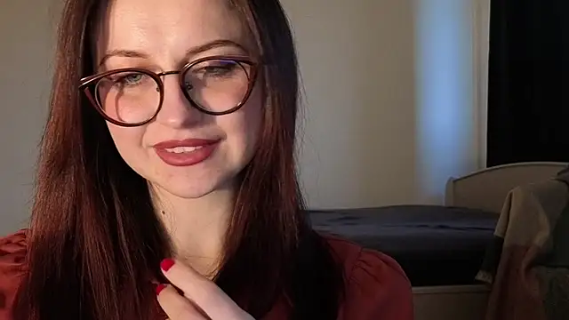 Snapshot of Satin_Sin chatting on April 4, 2026, 5:41 pm Satin Sin online show from April 4, 2026, 5:41 pm