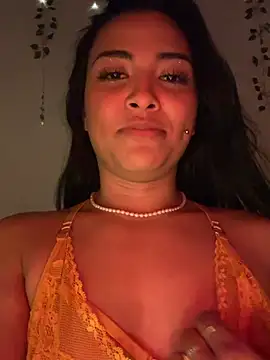 Snapshot of KeisyCamer chatting on February 19, 2026, 12:18 am KeisyCamer online show from February 19, 2026, 12:18 am